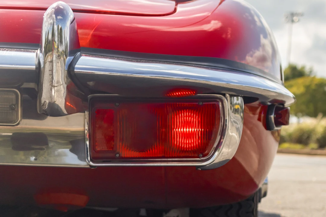 1970 Jaguar E-Type Series 2 - Image 30 of 31