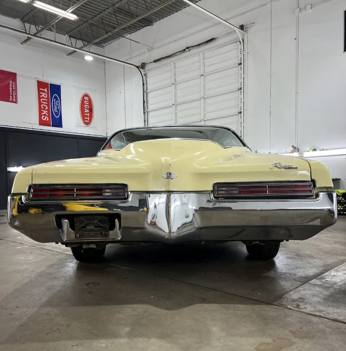 1971 Buick Riviera Boattail 3rd Gen - Image 9 of 31