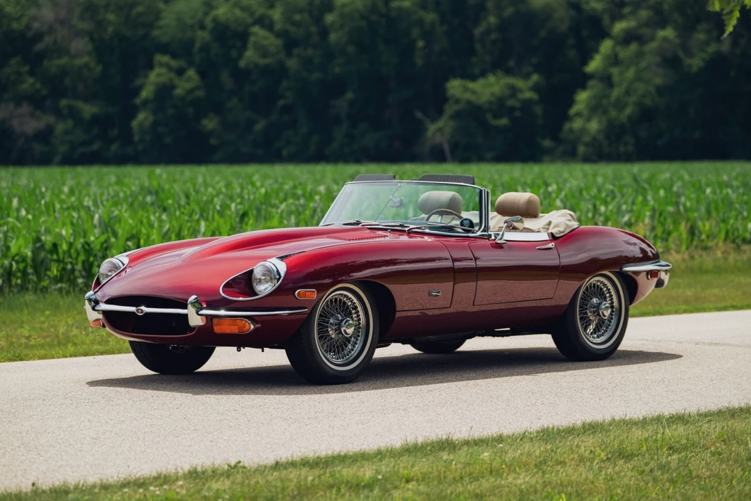 1971 Jaguar E-Type Series 2 - Image 1 of 31