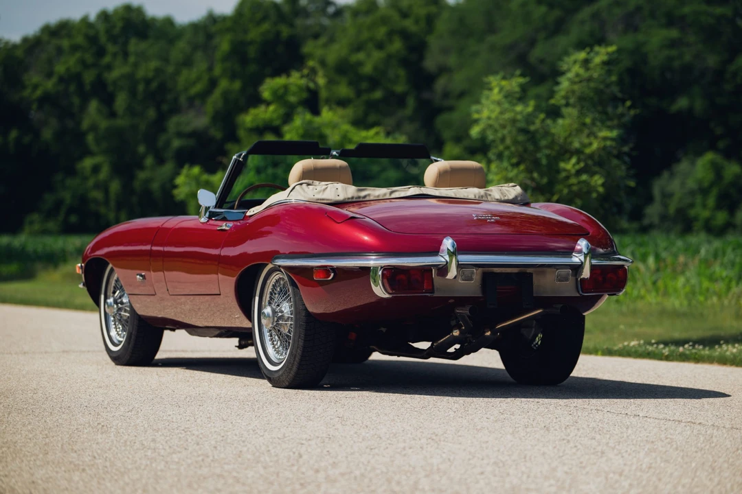 1971 Jaguar E-Type Series 2 - Image 9 of 31