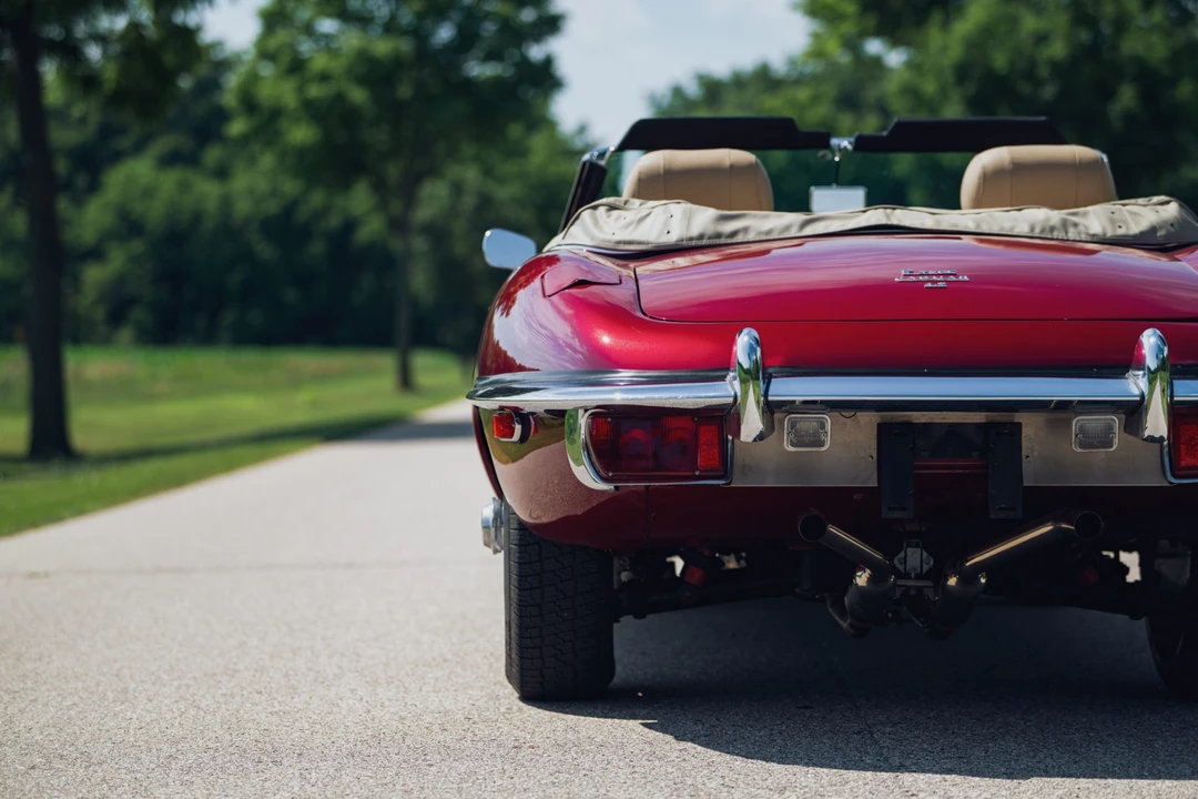1971 Jaguar E-Type Series 2 - Image 12 of 31