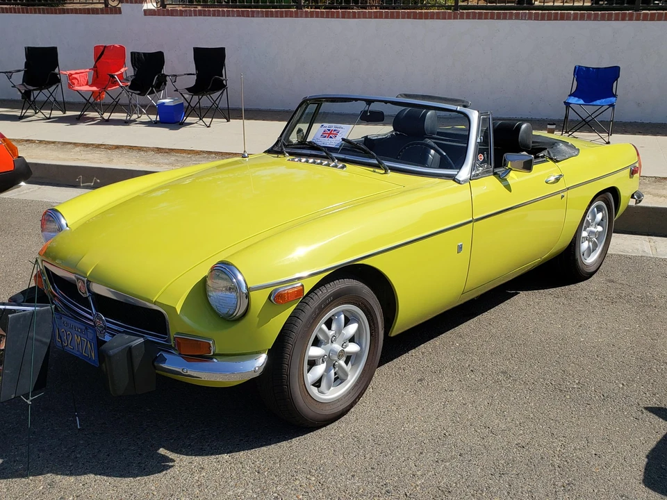 1974 MG MGB Roadster - Image 2 of 31