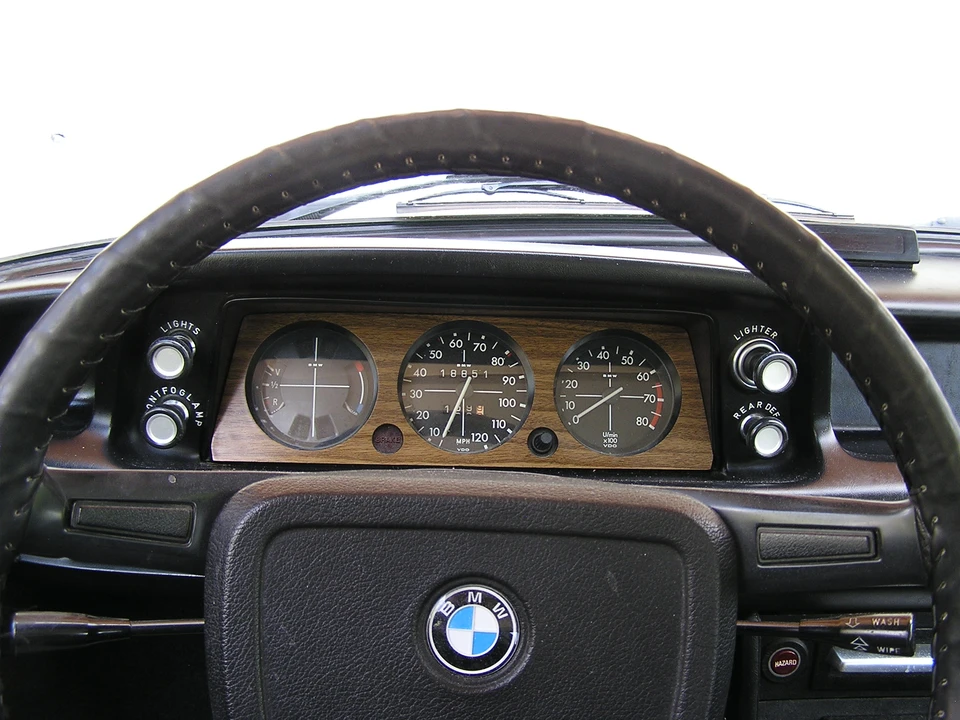 1975 BMW 2002 - Image 26 of 31