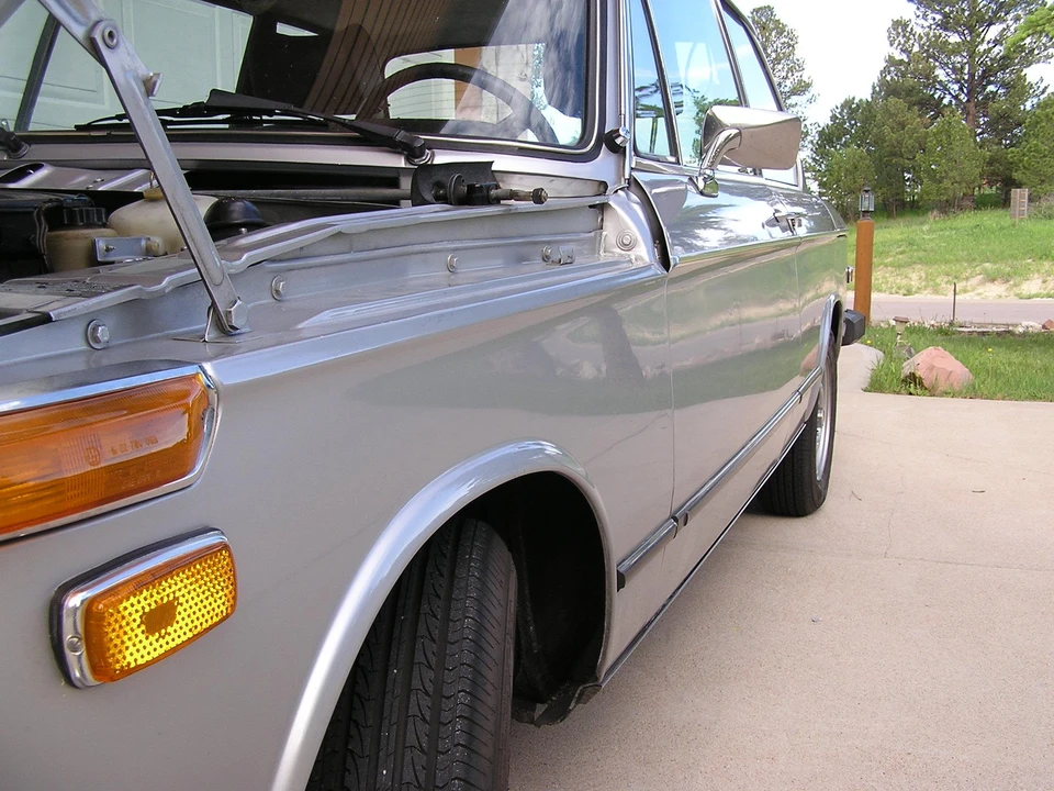1975 BMW 2002 - Image 11 of 31