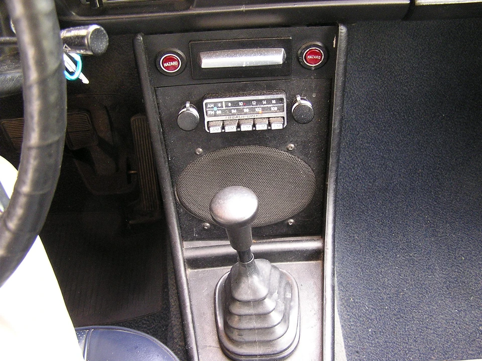 1975 BMW 2002 - Image 30 of 31
