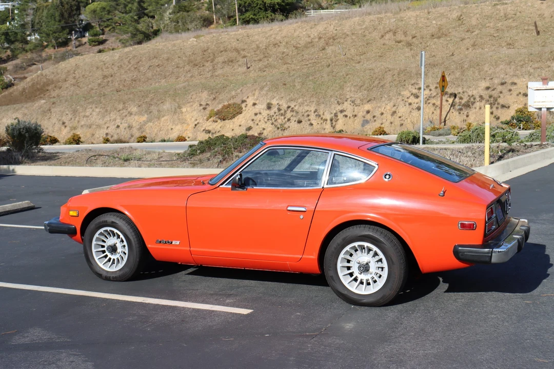 1975 Nissan Fairlady Z 1st Gen - Image 10 of 31