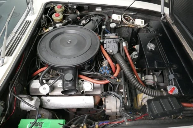 1975 Jensen Interceptor - Image 6 of 7