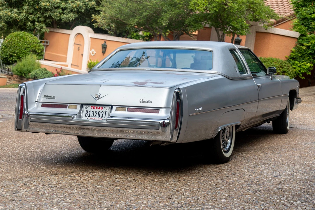 1976 Cadillac DeVille 4th Gen - Image 15 of 31