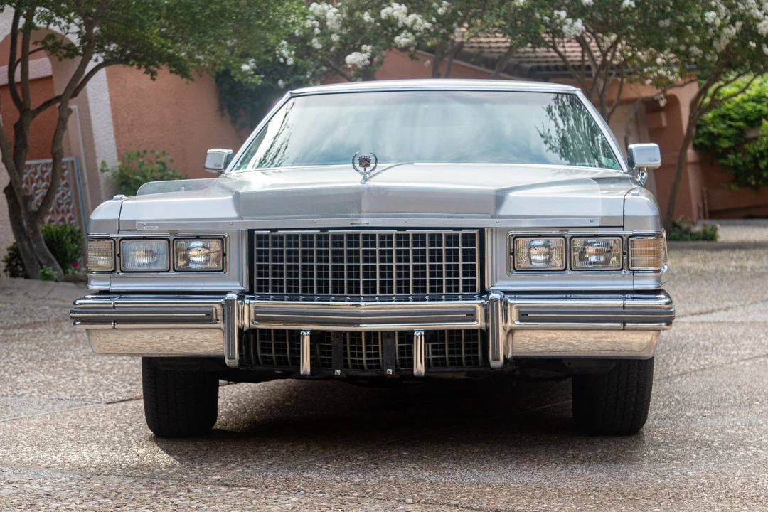 1976 Cadillac DeVille 4th Gen - Image 4 of 31