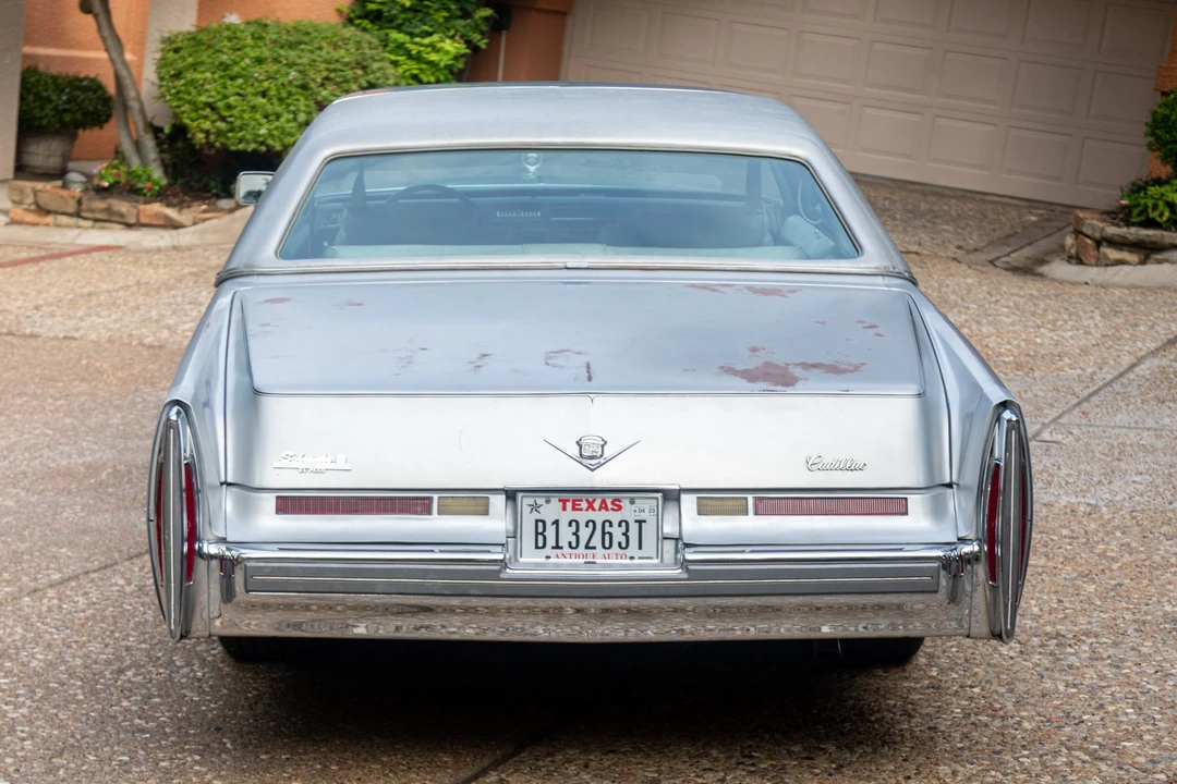 1976 Cadillac DeVille 4th Gen - Image 12 of 31