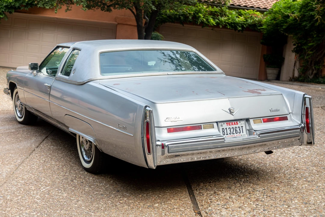 1976 Cadillac DeVille 4th Gen - Image 11 of 31