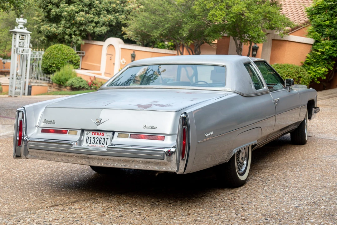 1976 Cadillac DeVille 4th Gen - Image 14 of 31
