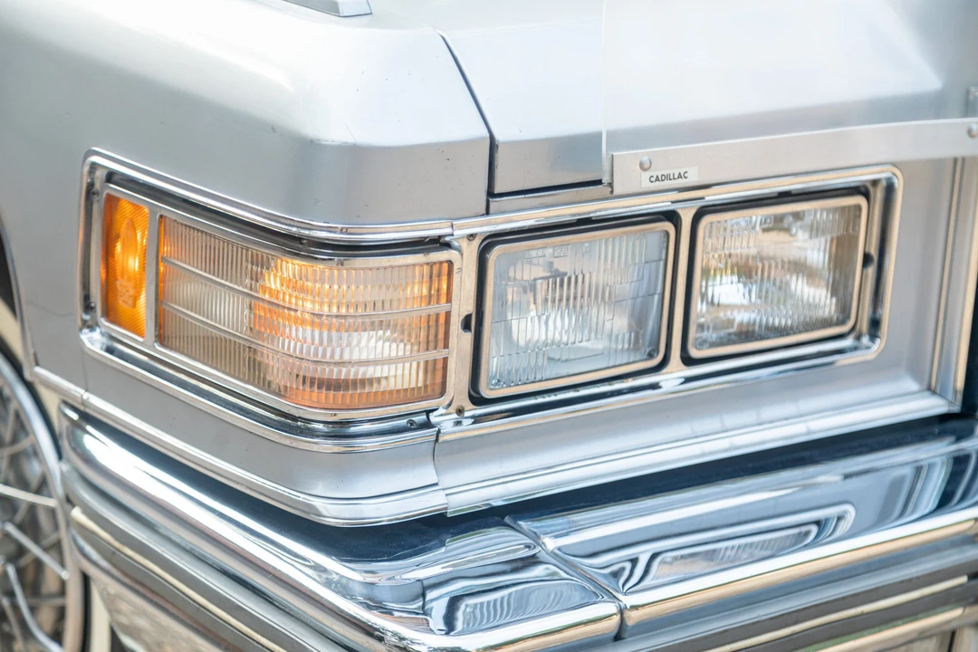 1976 Cadillac DeVille 4th Gen - Image 19 of 31