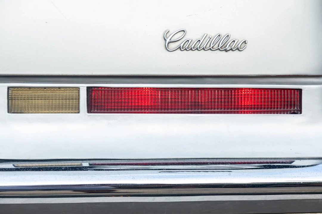 1976 Cadillac DeVille 4th Gen - Image 23 of 31