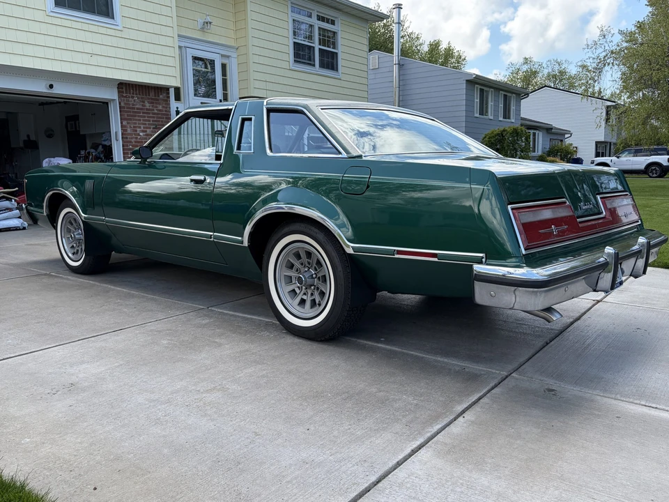 1977 Ford Thunderbird 7th Gen - Image 22 of 31