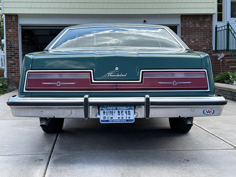 1977 Ford Thunderbird 7th Gen - Image 18 of 31