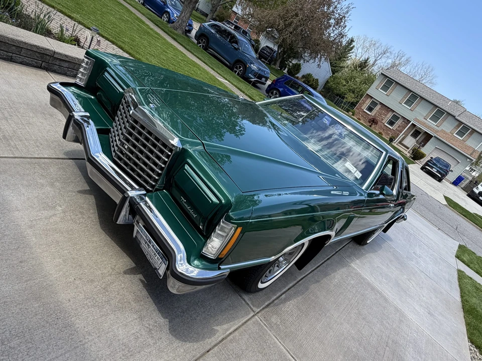 1977 Ford Thunderbird 7th Gen - Image 6 of 31
