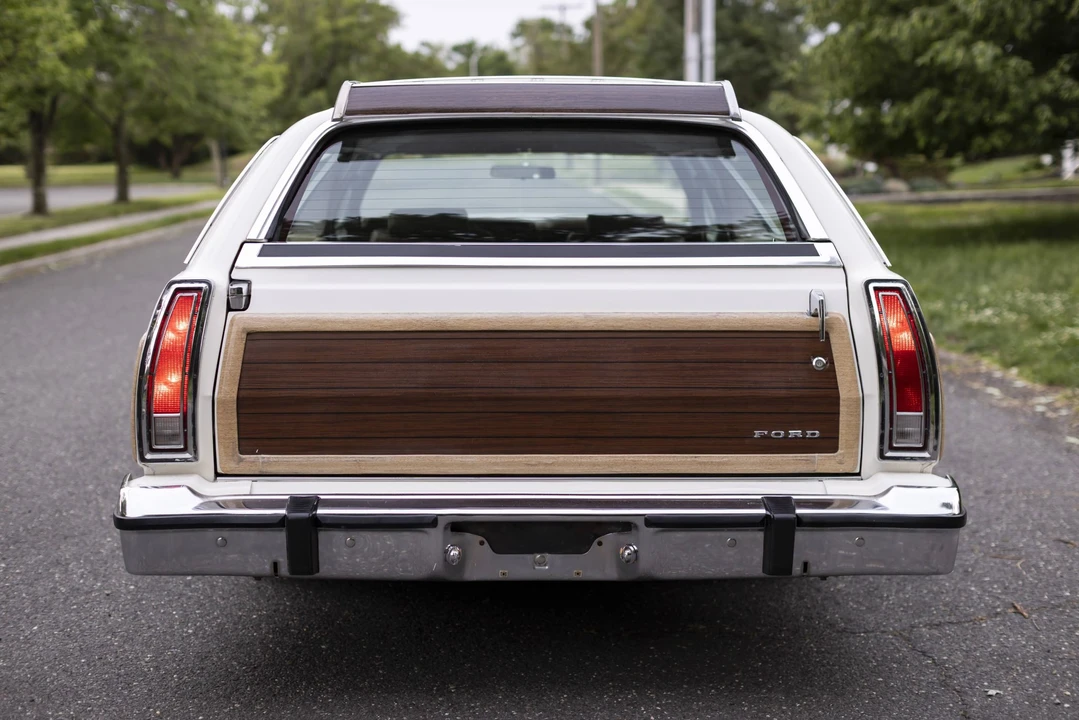 1978 Ford Country Squire - Image 4 of 31