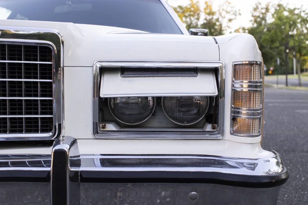 1978 Ford Country Squire - Image 9 of 31