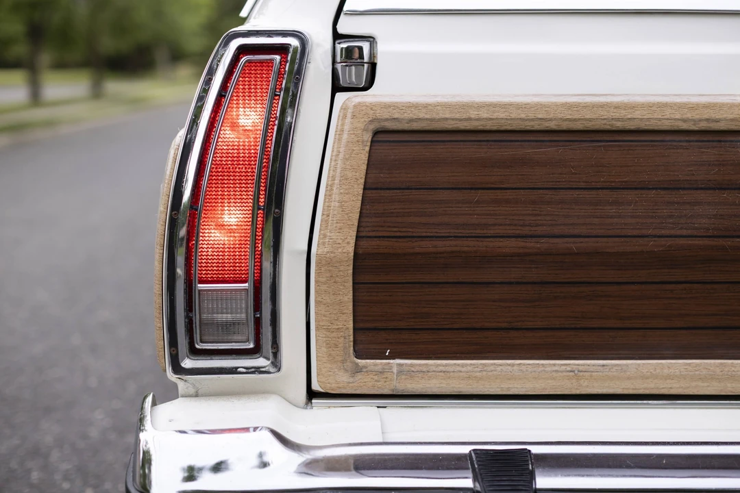1978 Ford Country Squire - Image 11 of 31