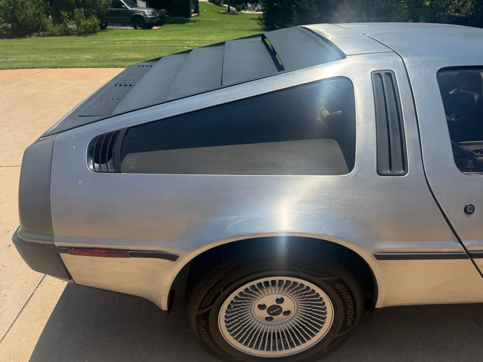 1981 DeLorean DMC-12 - Image 28 of 31