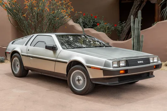 1981 DeLorean DMC-12
