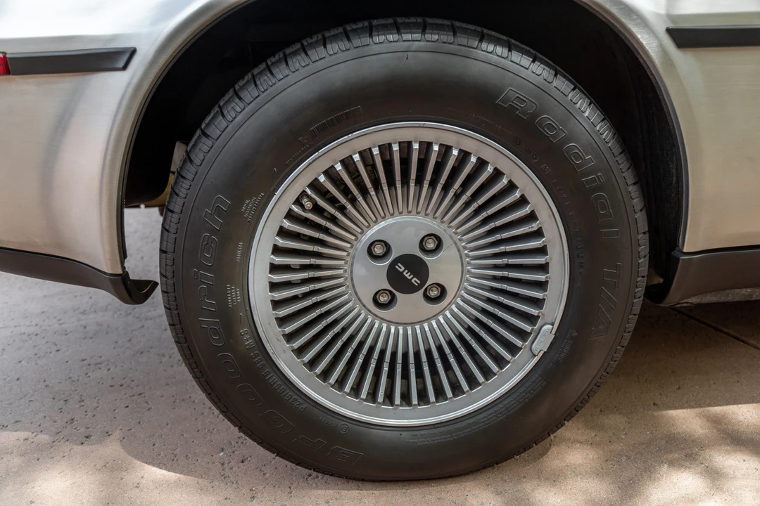 1981 DeLorean DMC-12 - Image 29 of 31