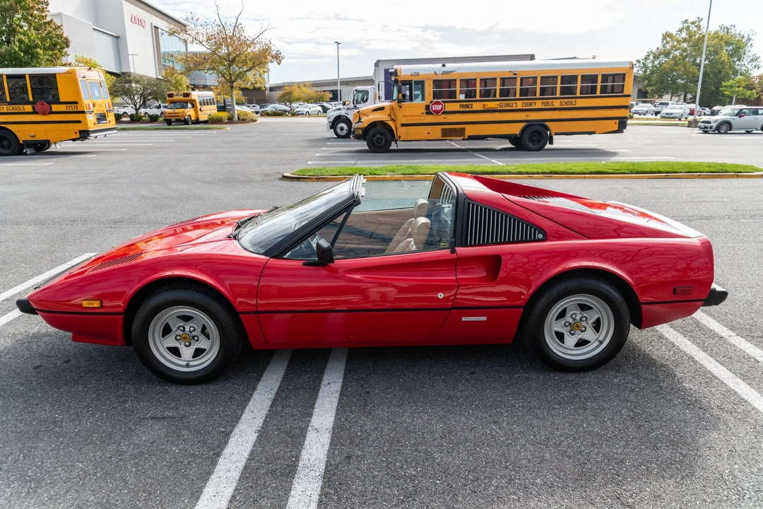 1981 Ferrari 308 GTS - Image 9 of 31