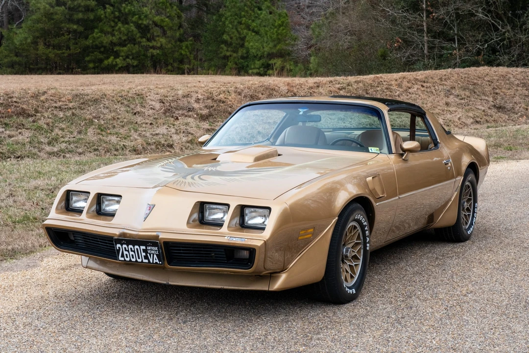 1981 Pontiac Firebird Trans Am 2nd Gen - Image 2 of 31