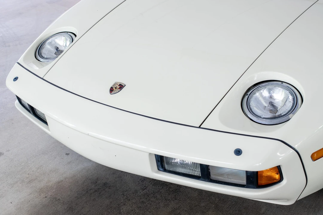 1981 Porsche 928 - Image 14 of 31
