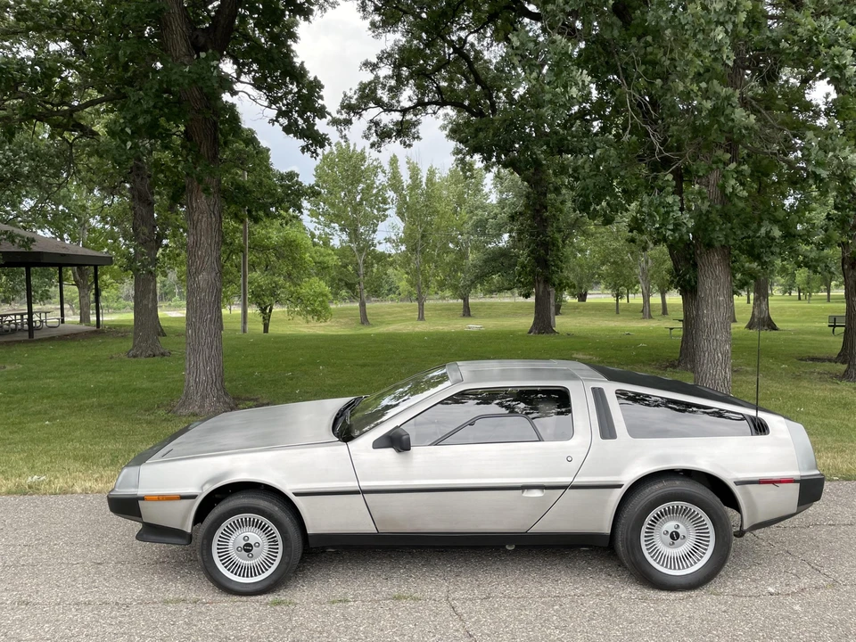 1982 DeLorean DMC-12 - Image 18 of 31