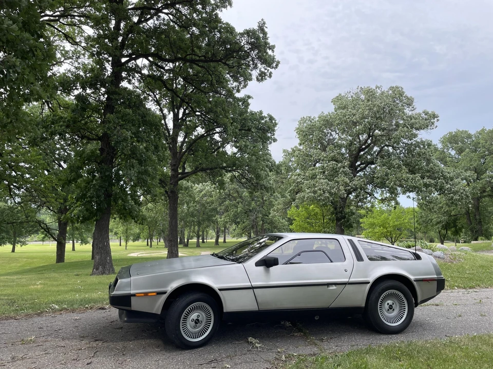 1982 DeLorean DMC-12 - Image 2 of 31