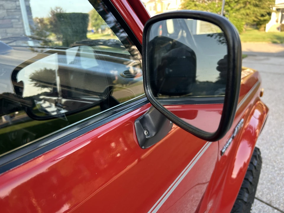 1982 Toyota Hilux 3rd Gen - Image 25 of 31