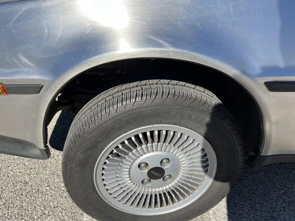 1983 DeLorean DMC-12 - Image 25 of 31