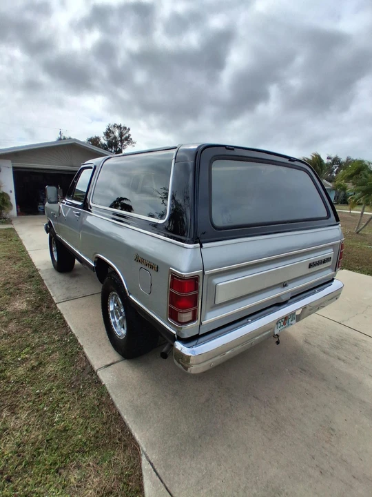1983 Dodge Ramcharger - Image 6 of 31