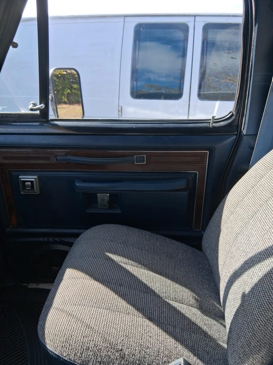 1983 Dodge Ramcharger - Image 30 of 31