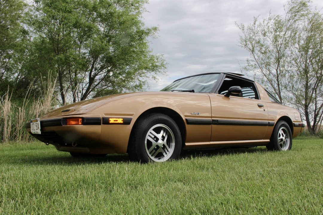 1983 Mazda RX-7 SA & FB - Image 4 of 31
