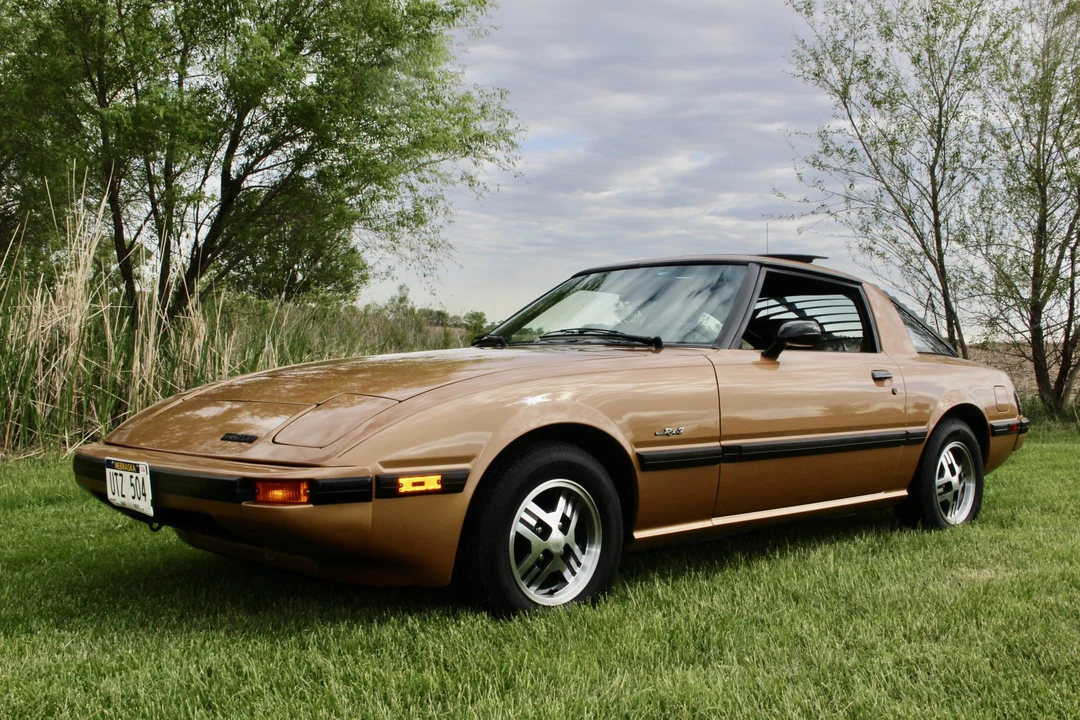 1983 Mazda RX-7 SA & FB - Image 2 of 31