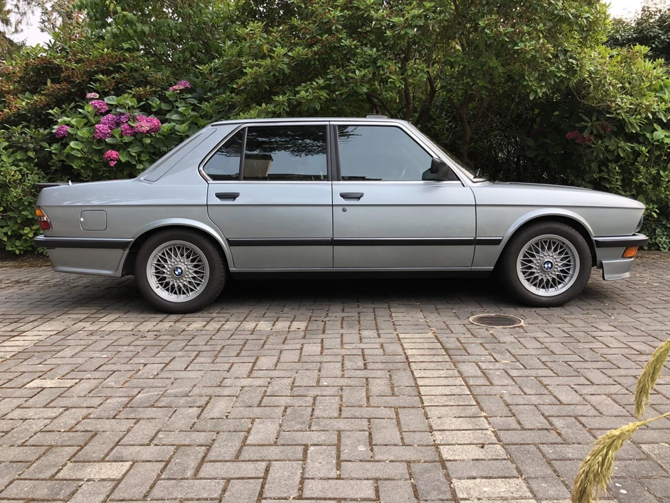 1984 BMW E28 5 Series - Image 8 of 31