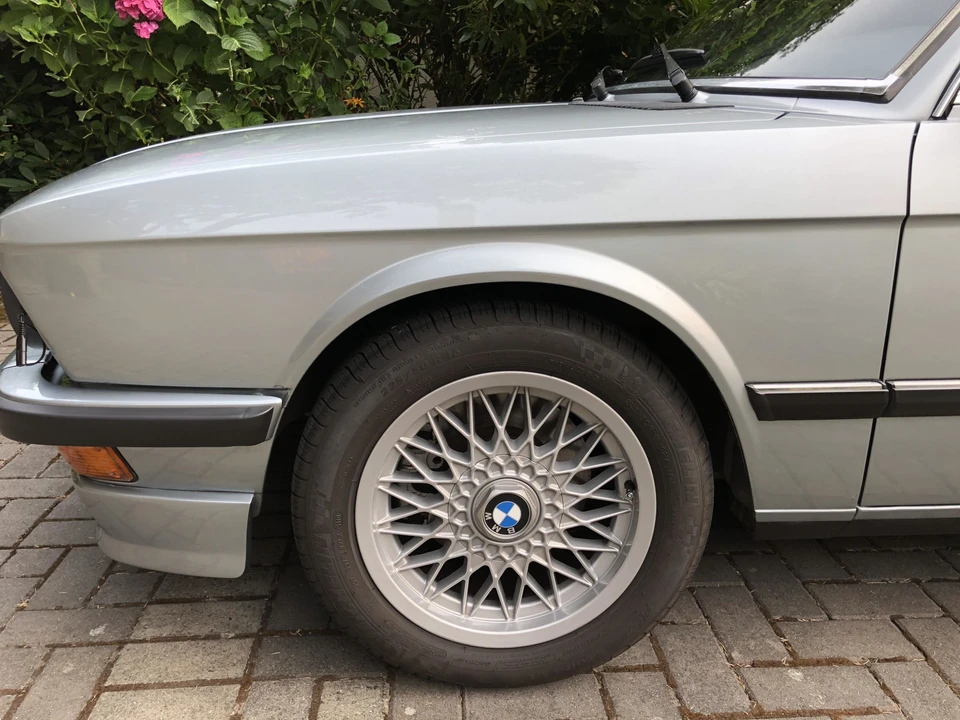 1984 BMW E28 5 Series - Image 16 of 31