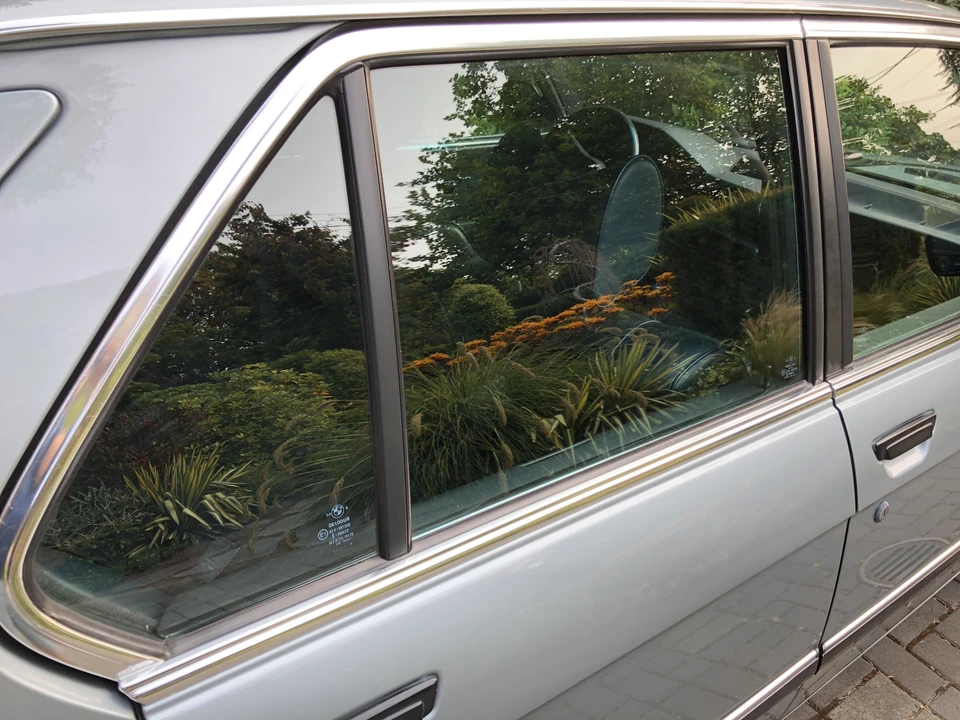 1984 BMW E28 5 Series - Image 29 of 31