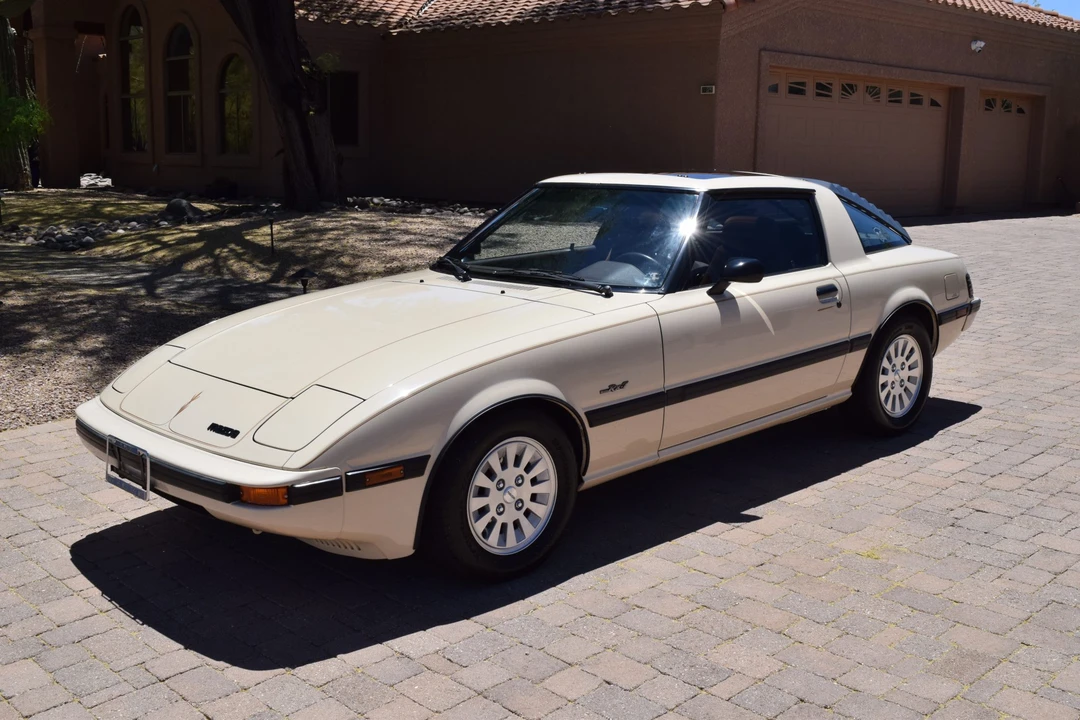 1984 Mazda RX-7 SA & FB - Image 2 of 31