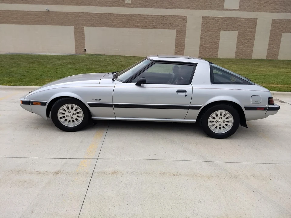 1984 Mazda RX-7 SA & FB - Image 10 of 31
