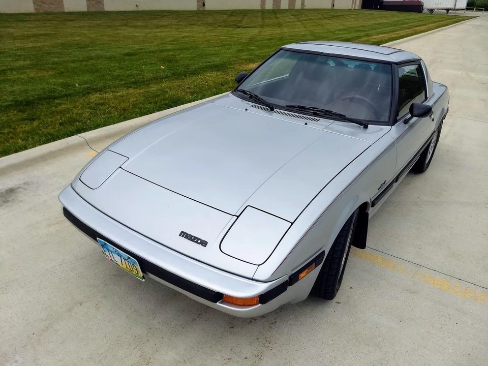 1984 Mazda RX-7 SA & FB - Image 2 of 31