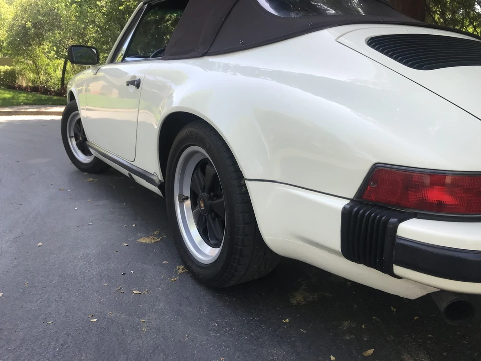 1984 Porsche 911 Carrera 3.2 - Image 22 of 31