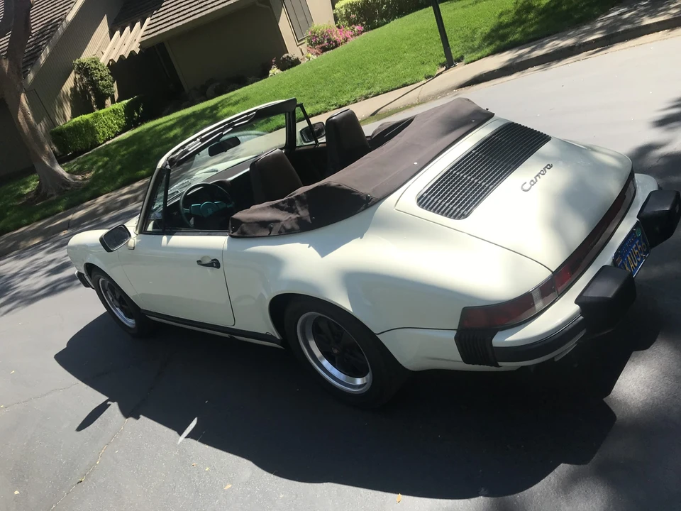 1984 Porsche 911 Carrera 3.2 - Image 14 of 31