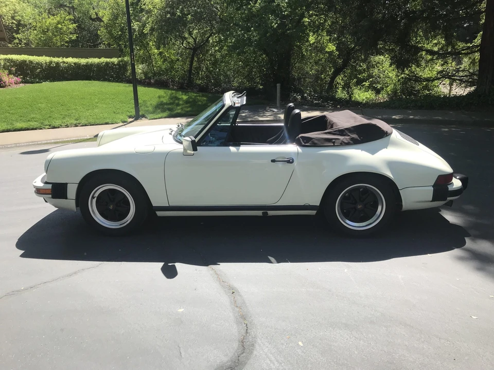 1984 Porsche 911 Carrera 3.2 - Image 10 of 31