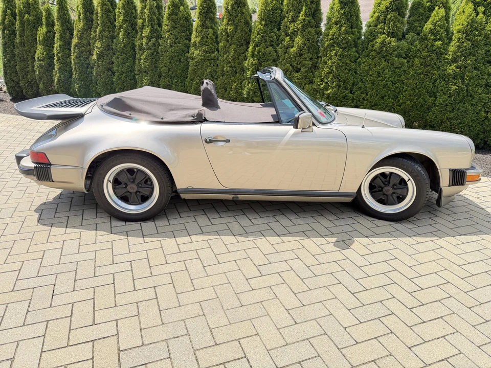1984 Porsche 911 Carrera 3.2 - Image 9 of 31