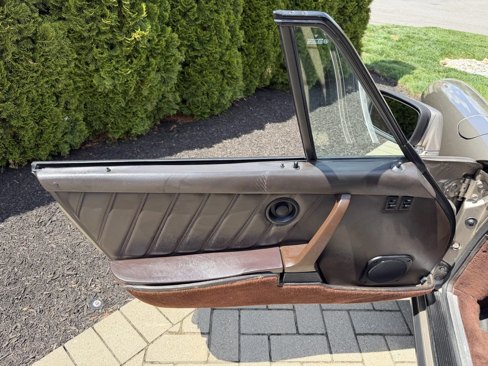 1984 Porsche 911 Carrera 3.2 - Image 22 of 31
