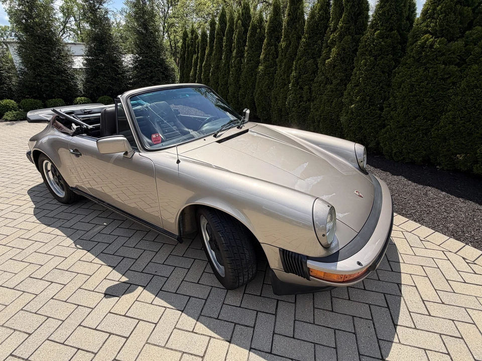1984 Porsche 911 Carrera 3.2 - Image 12 of 31